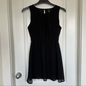 ⚡️ F21 Black Dress